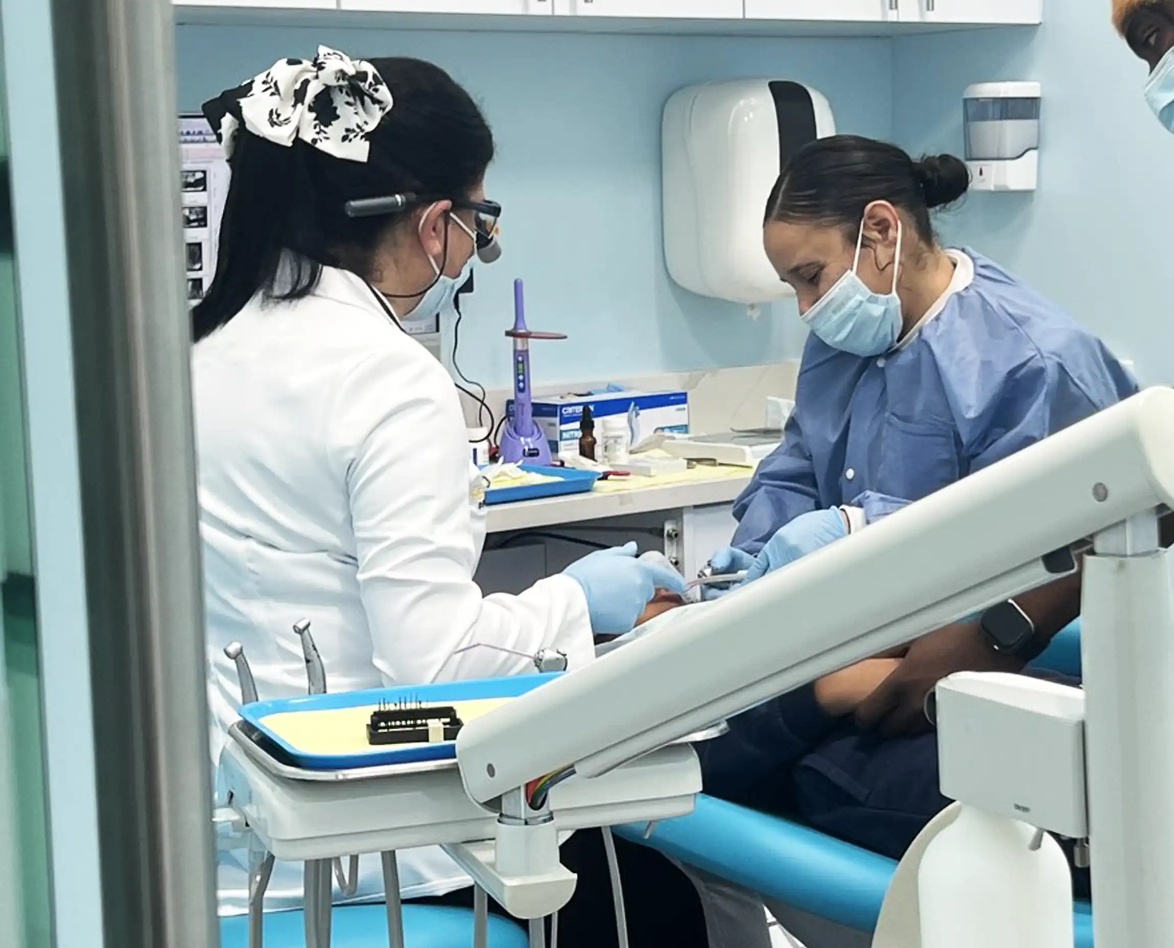 Dra. Roula Yazaji — Dentista Pediátrico en Pembroke Pines Florida